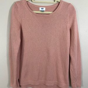 Pink sweater with gold thread detail